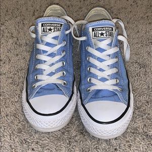 baby blue low top converse